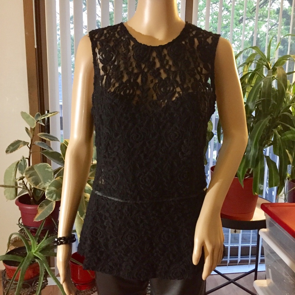 💕Bardot Lace Top💕